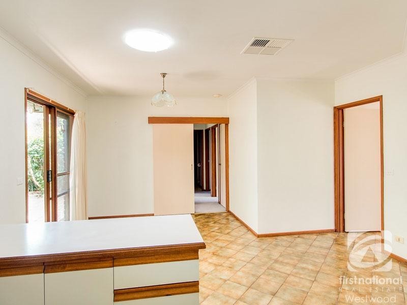 2/1 Mitta Court, Werribee VIC 3030