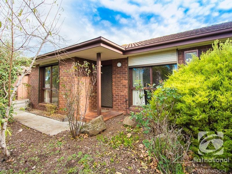 2/1 Mitta Court, Werribee VIC 3030