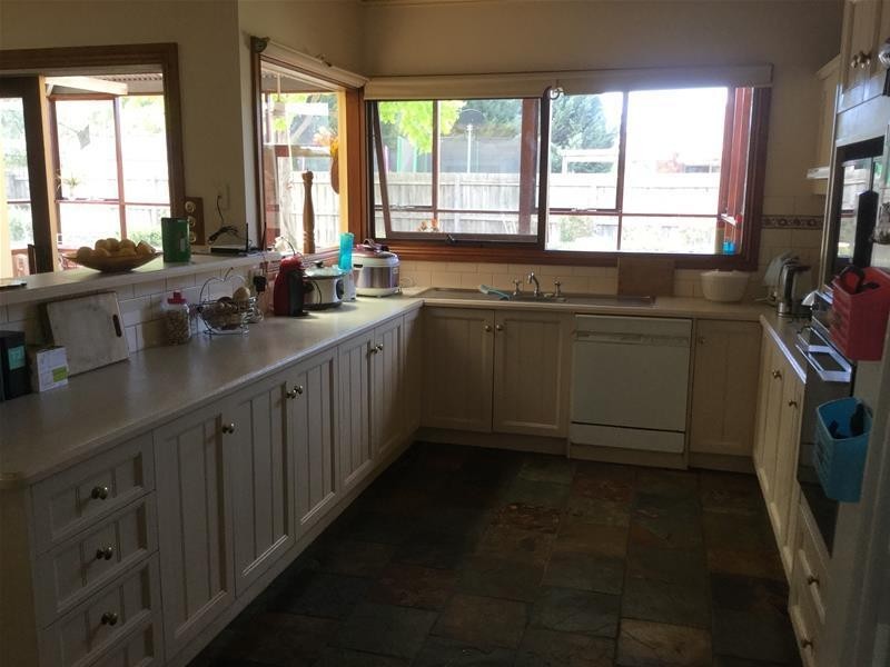 6 Calvo Court, Werribee VIC 3030