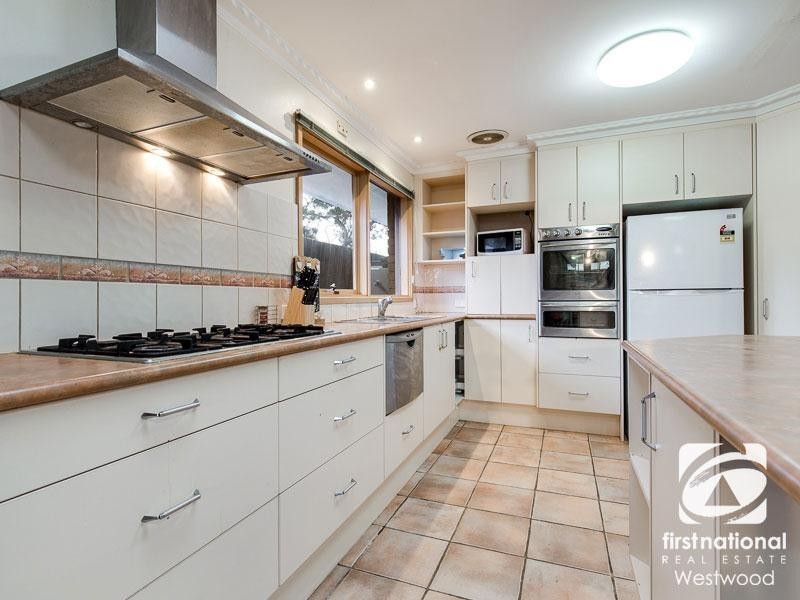 1/2 Frederick Court, Werribee VIC 3030