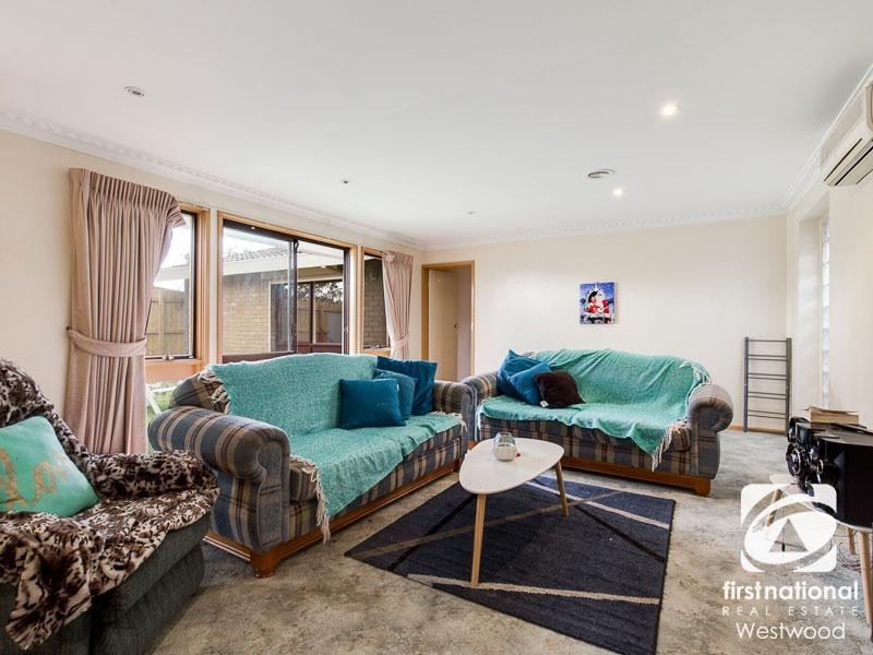 1/2 Frederick Court, Werribee VIC 3030