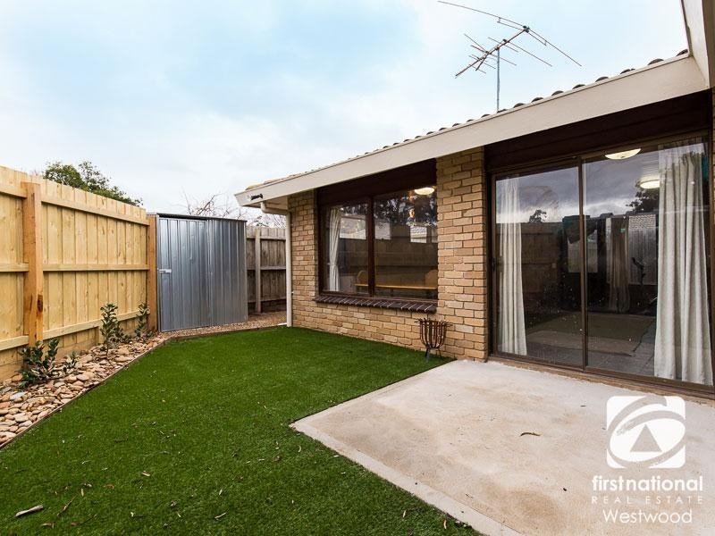 1/2 Frederick Court, Werribee VIC 3030
