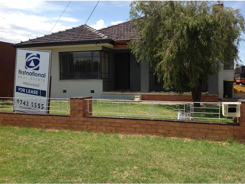 1 Manor Street, Werribee VIC 3030