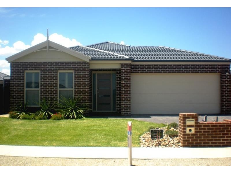 3 Mayesbrook Road, Wyndham Vale VIC 3024