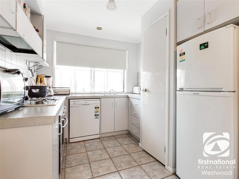 13 Niagara Way, Werribee VIC 3030