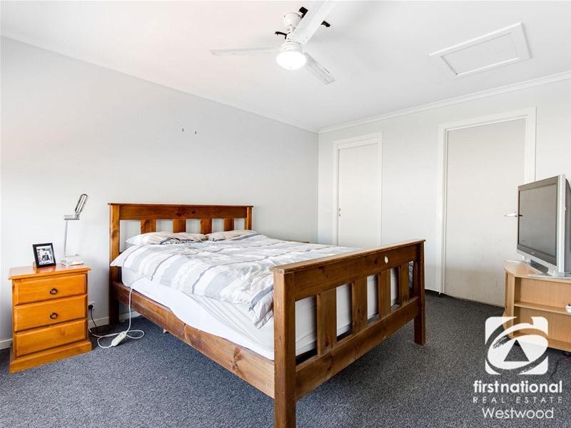 13 Niagara Way, Werribee VIC 3030