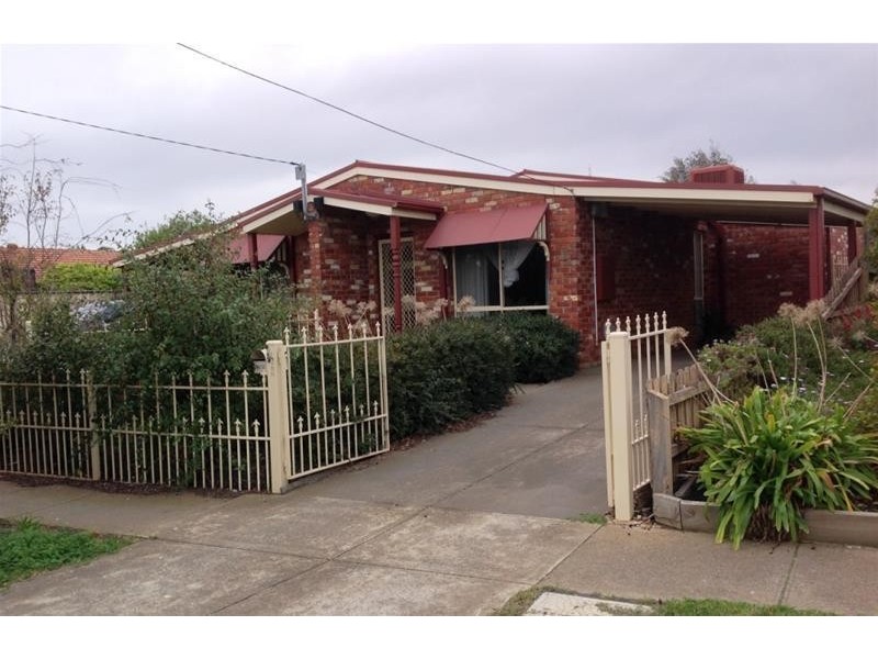 1/266 Greaves Street, Werribee VIC 3030