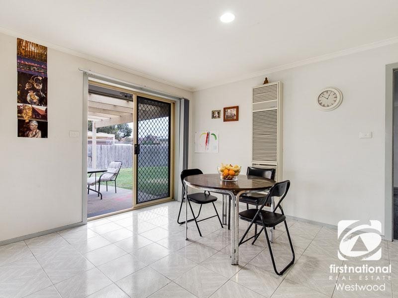 6 Coolabah Crescent, Hoppers Crossing VIC 3029