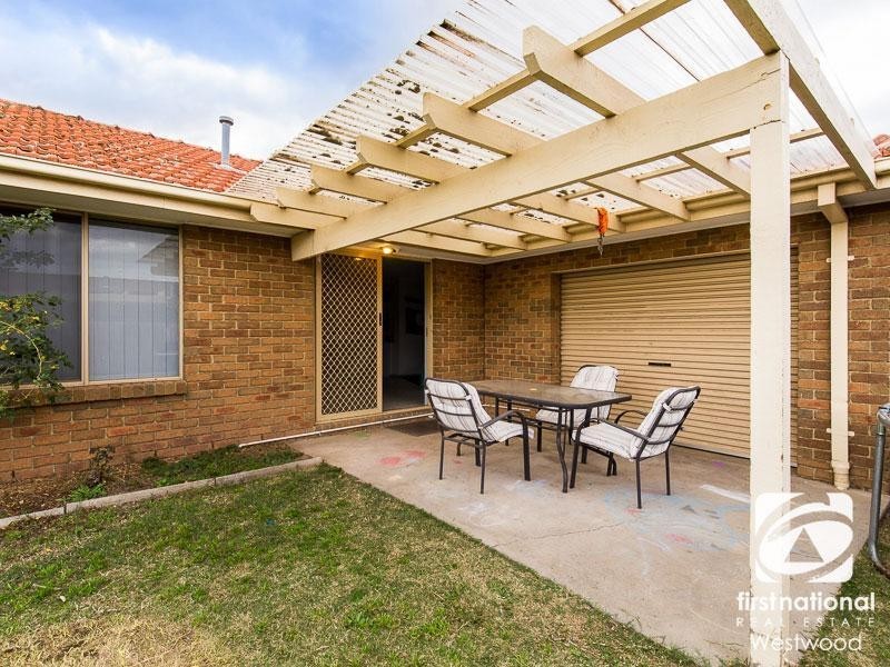 6 Coolabah Crescent, Hoppers Crossing VIC 3029