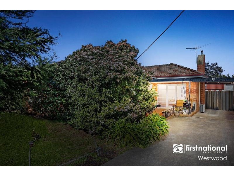 5 Wedge Street South, Werribee VIC 3030