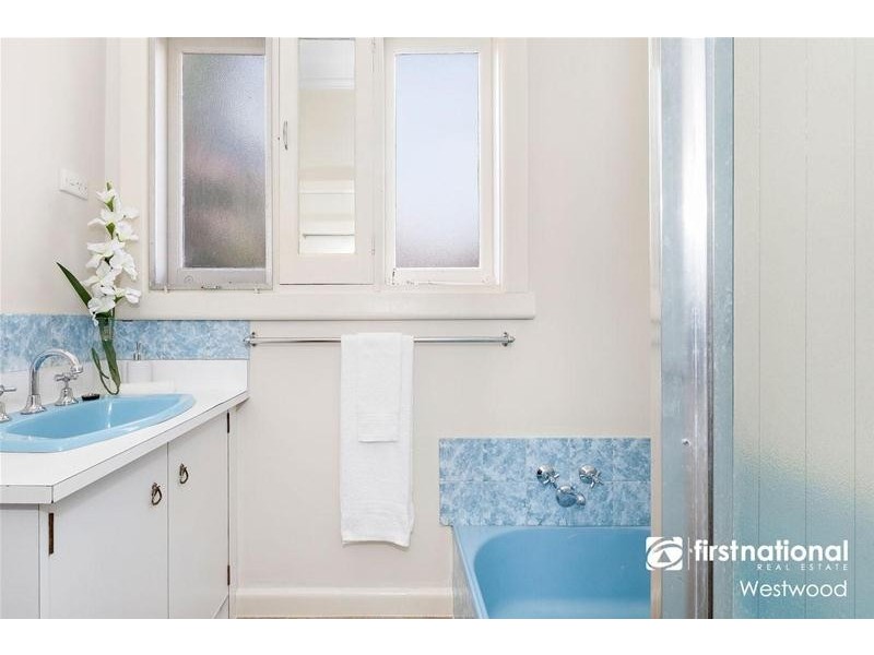 5 Wedge Street South, Werribee VIC 3030