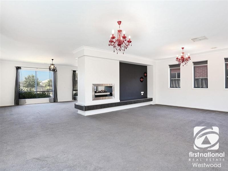 7 Yarraman Road, Wyndham Vale VIC 3024