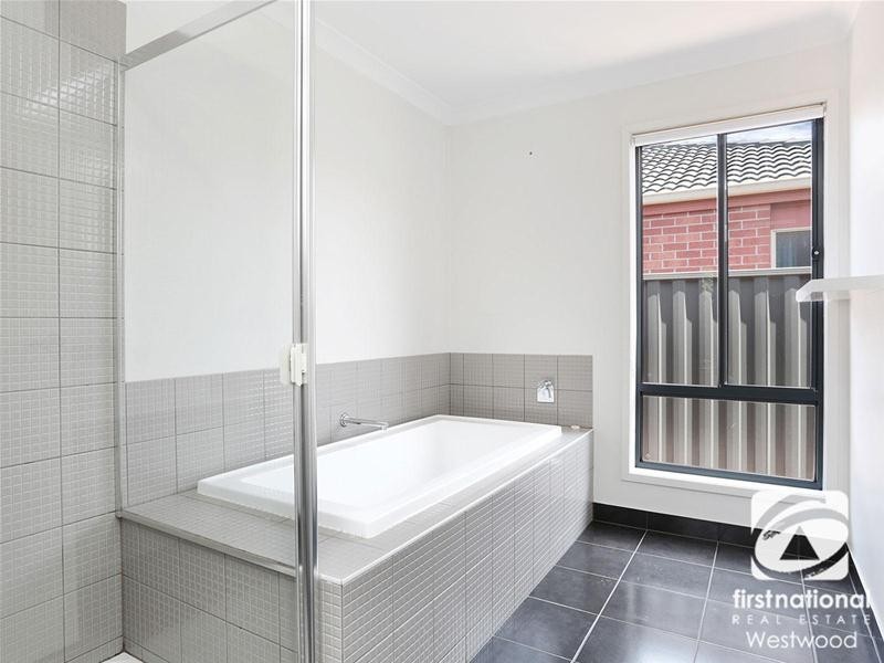 7 Yarraman Road, Wyndham Vale VIC 3024