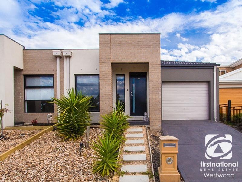2/3 Ponsford Drive, Point Cook VIC 3030