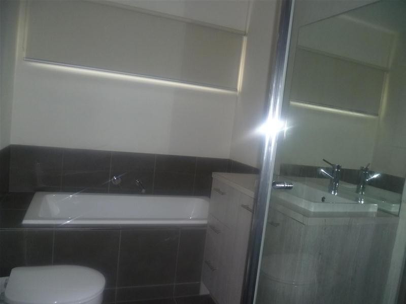 2/5 Thomas Carr Drive, Tarneit VIC 3029