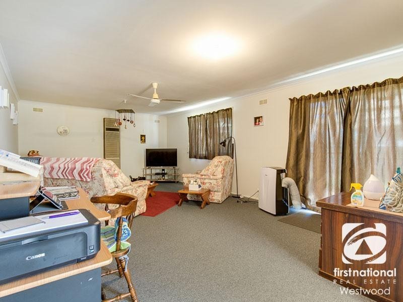 15 Sawley Grove, Wyndham Vale VIC 3024