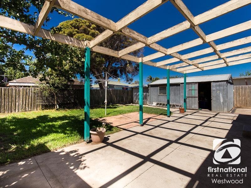 15 Sawley Grove, Wyndham Vale VIC 3024