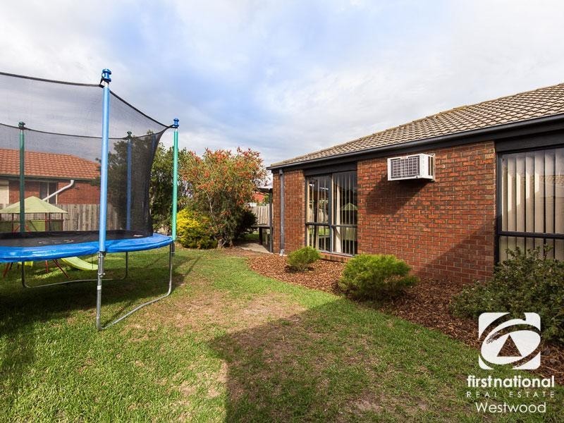 36 Golden Square Crescent, Hoppers Crossing VIC 3029