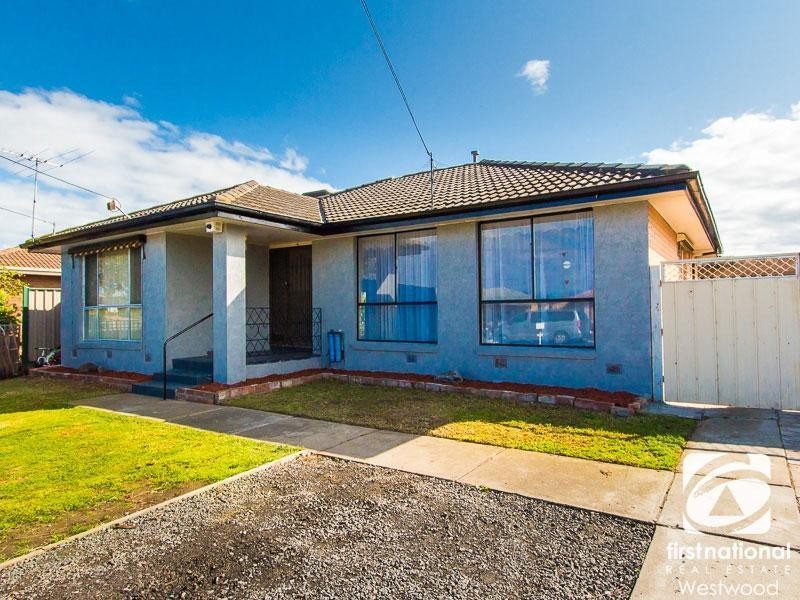 4 Milton Drive, Wyndham Vale VIC 3024