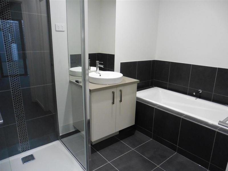 13 Vacca Street, Wyndham Vale VIC 3024