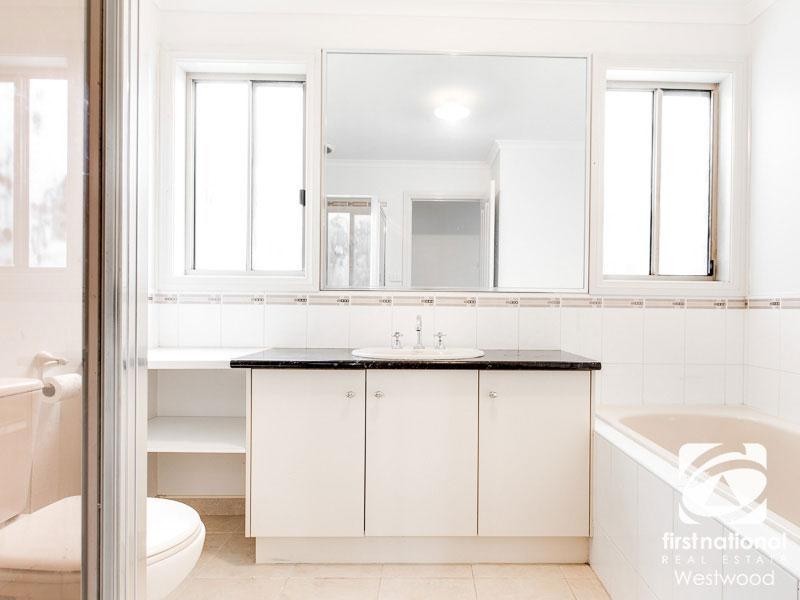 3 Mackay Road, Wyndham Vale VIC 3024