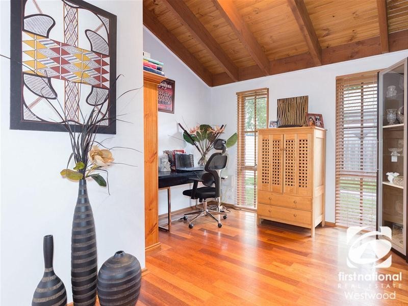 282 Greaves Street, Werribee VIC 3030