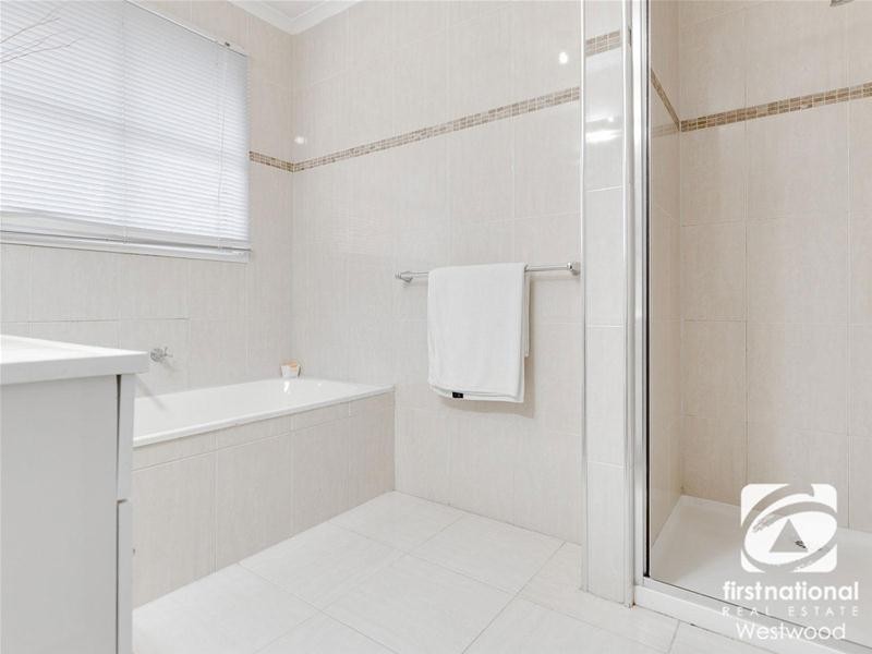 282 Greaves Street, Werribee VIC 3030