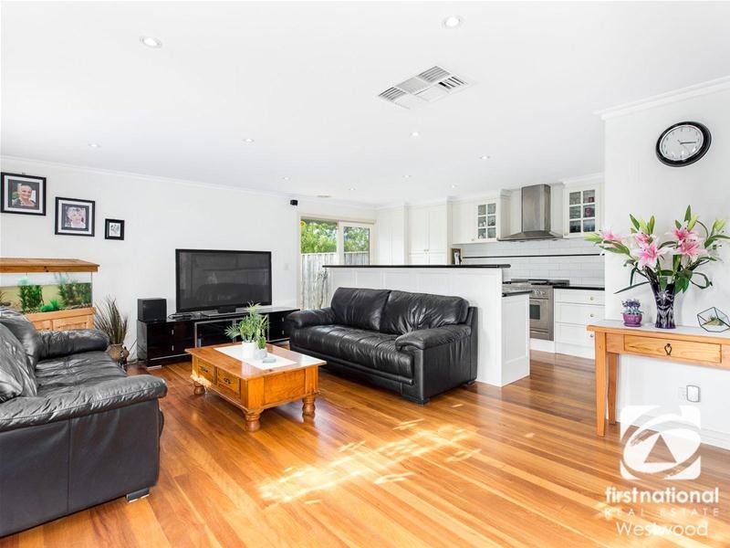 12 Snowy Court, Werribee VIC 3030