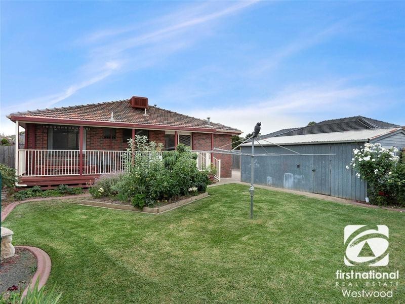 40 Nangiloc Crescent, Werribee VIC 3030