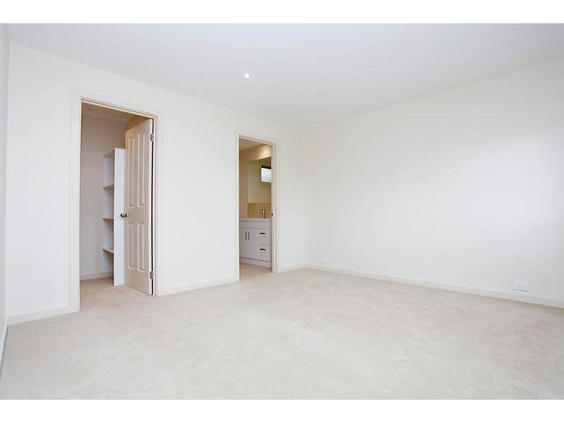 6a McKenzie Crescent, Hoppers Crossing VIC 3029