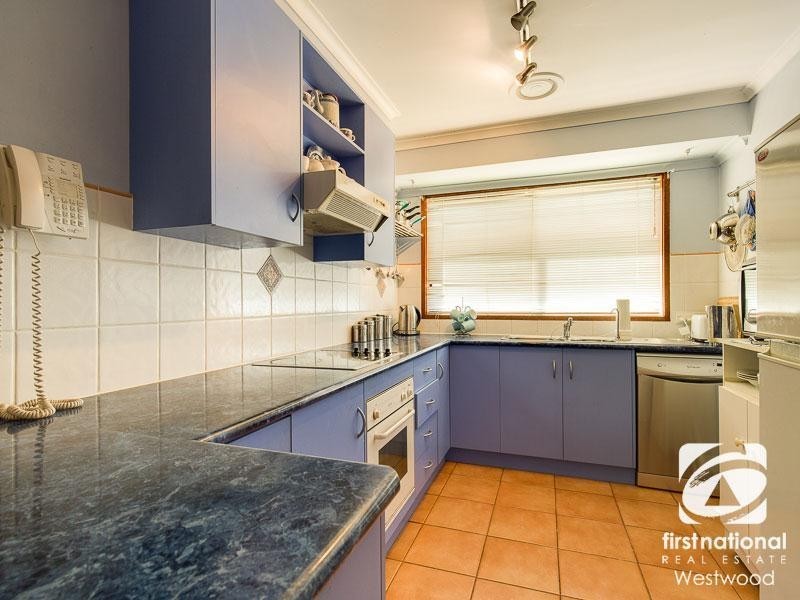 21 Tamarind Crescent, Werribee VIC 3030