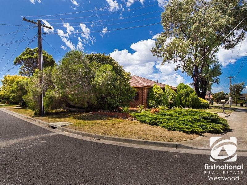 21 Tamarind Crescent, Werribee VIC 3030