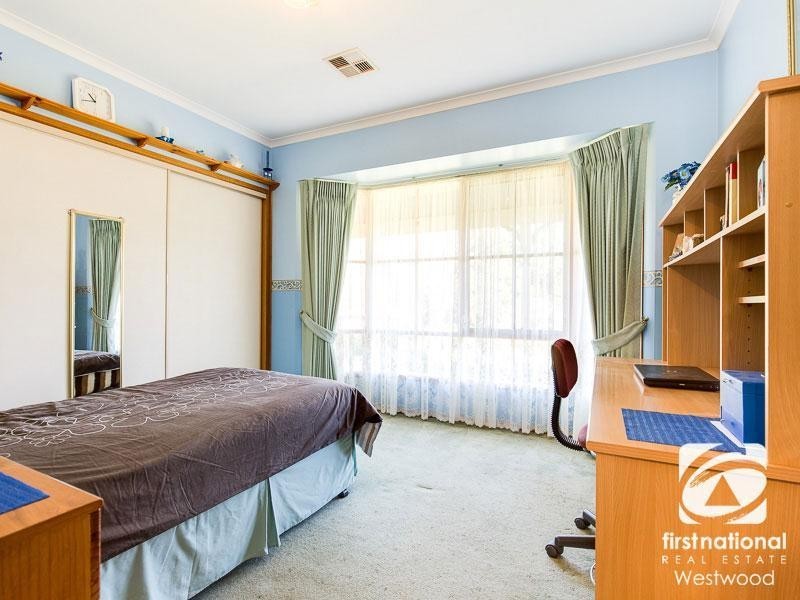 12 De Garis Place, Werribee VIC 3030