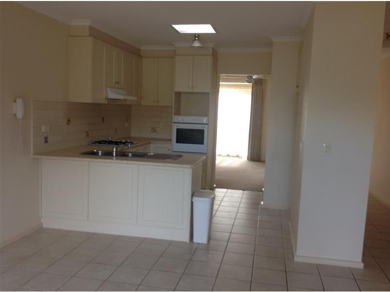 2B Wattle Avenue, Werribee VIC 3030