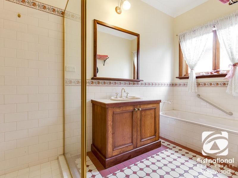 11 Fern Court, Werribee VIC 3030