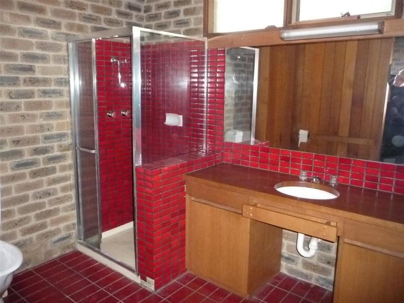 225 Princes Highway, Werribee VIC 3030