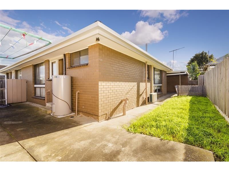 1,2 & 3/62 Wedge Street, Werribee VIC 3030