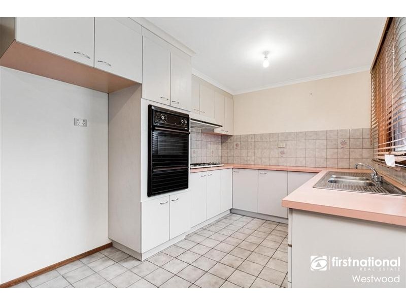 2/56 Russell Street, Werribee VIC 3030