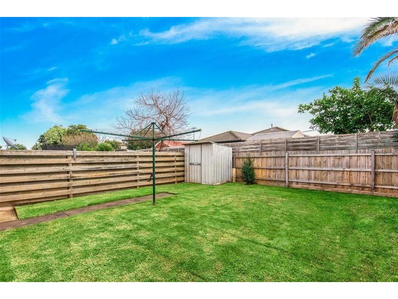 2/56 Russell Street, Werribee VIC 3030