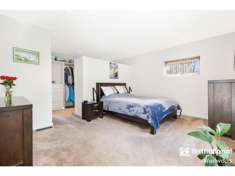 18 Prouse Place, Werribee VIC 3030