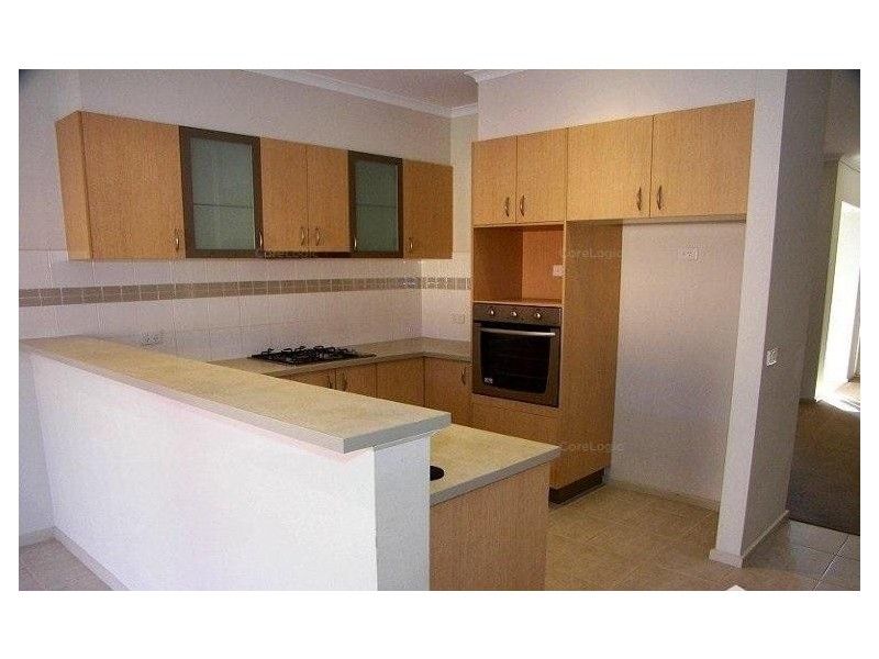 40 Amberlea Circuit, Taylors Hill VIC 3037