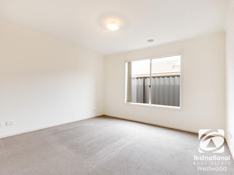 198 Riversdale Drive, Tarneit VIC 3029