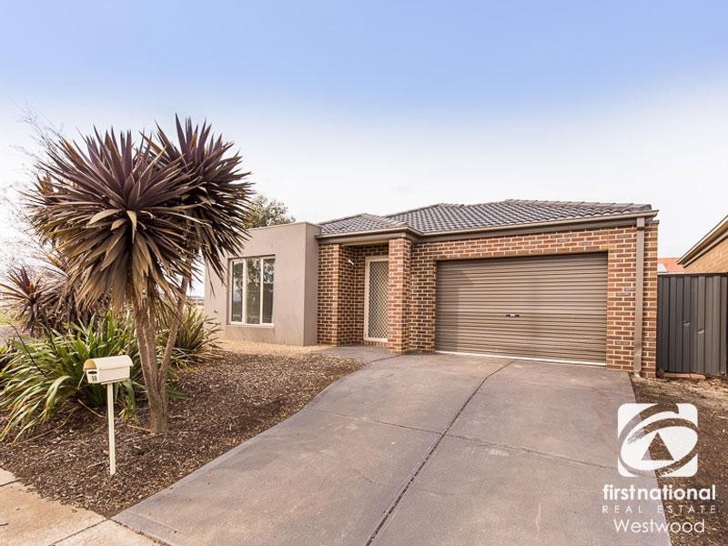 198 Riversdale Drive, Tarneit VIC 3029