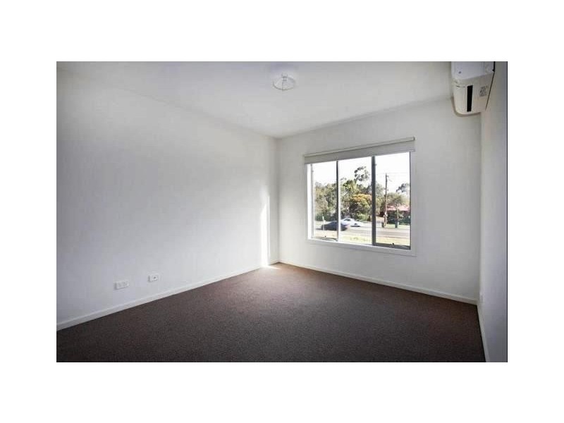 18/5 Thomas Carr  Drive, Tarneit VIC 3029