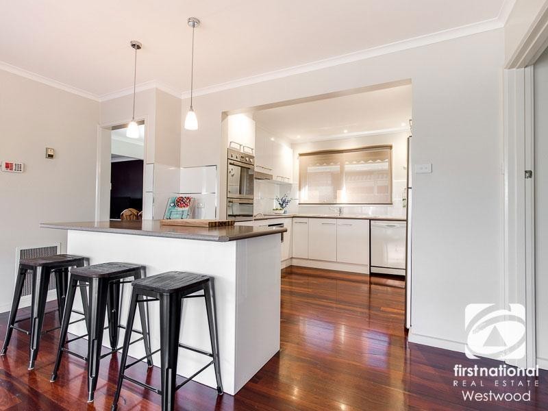 28 Patterson Avenue, Hoppers Crossing VIC 3029