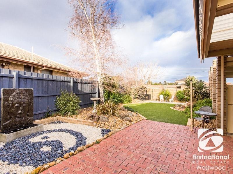 28 Patterson Avenue, Hoppers Crossing VIC 3029