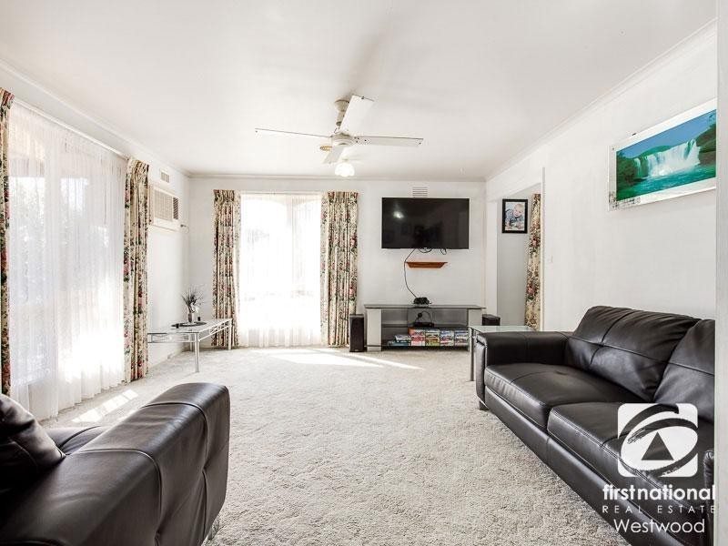 14 Clitheroe Drive, Wyndham Vale VIC 3024