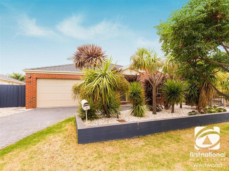 4 Crown Court, Tarneit VIC 3029