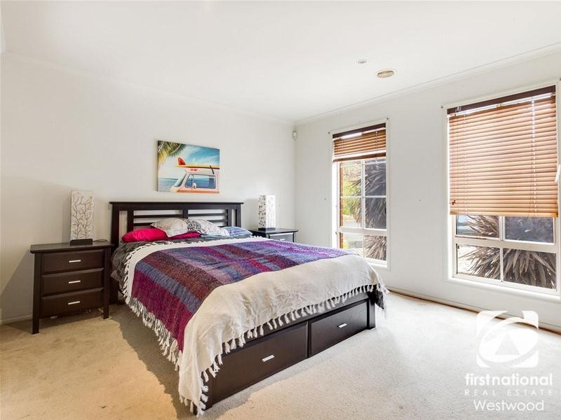 4 Crown Court, Tarneit VIC 3029