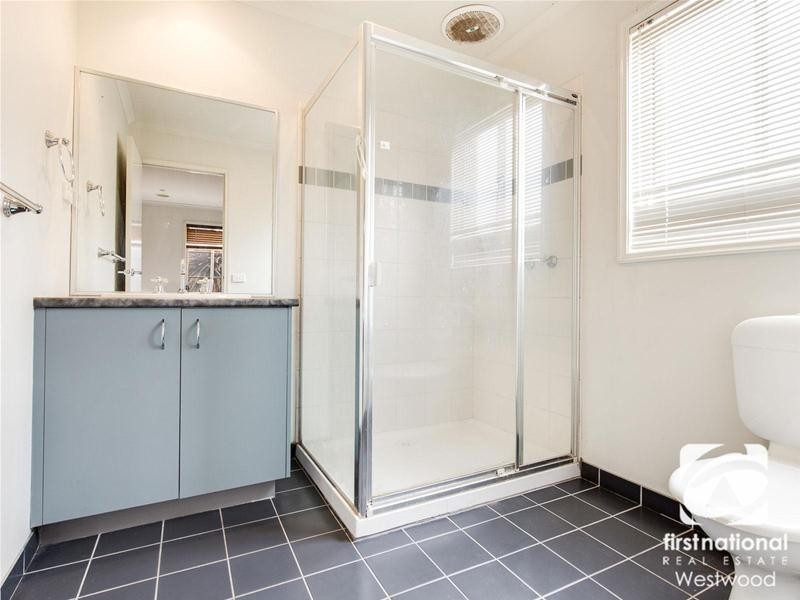 4 Crown Court, Tarneit VIC 3029